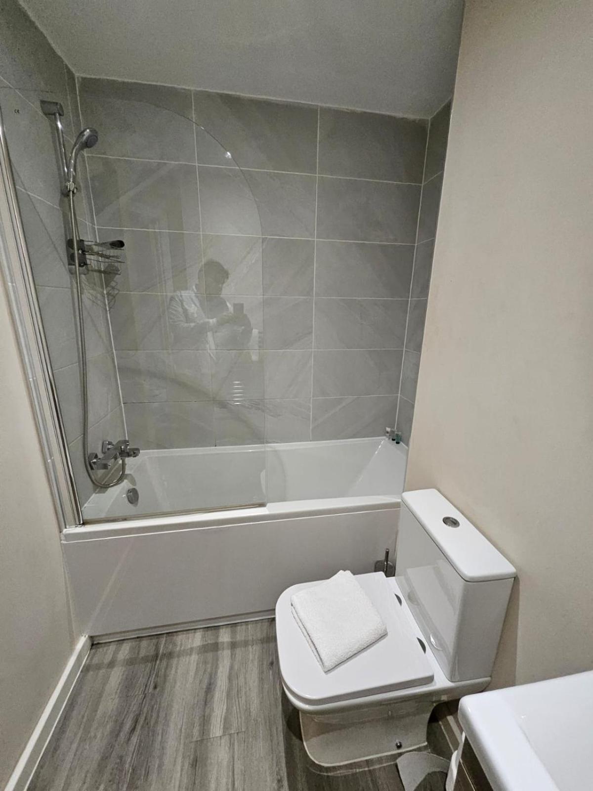 Holiday Home Μάντσεστερ Εξωτερικό φωτογραφία