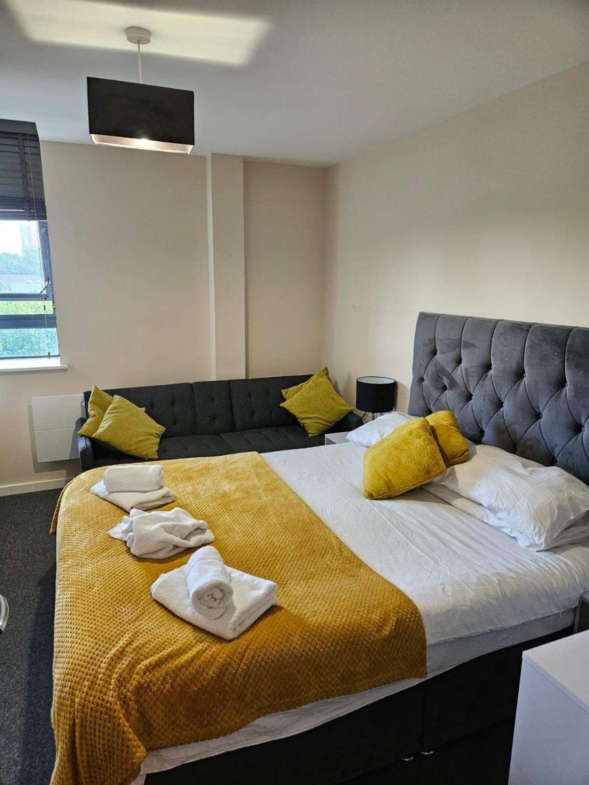 Holiday Home Μάντσεστερ Εξωτερικό φωτογραφία